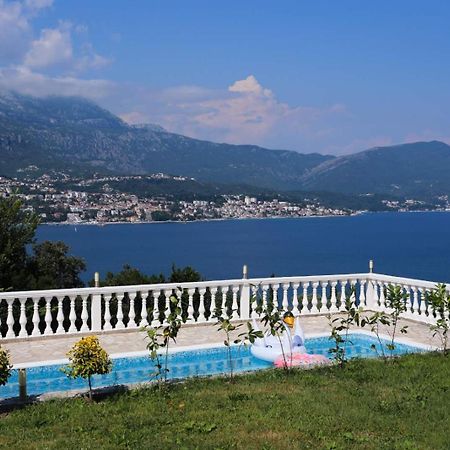 Mountain Bay Views Apartments Njivice Eksteriør bilde