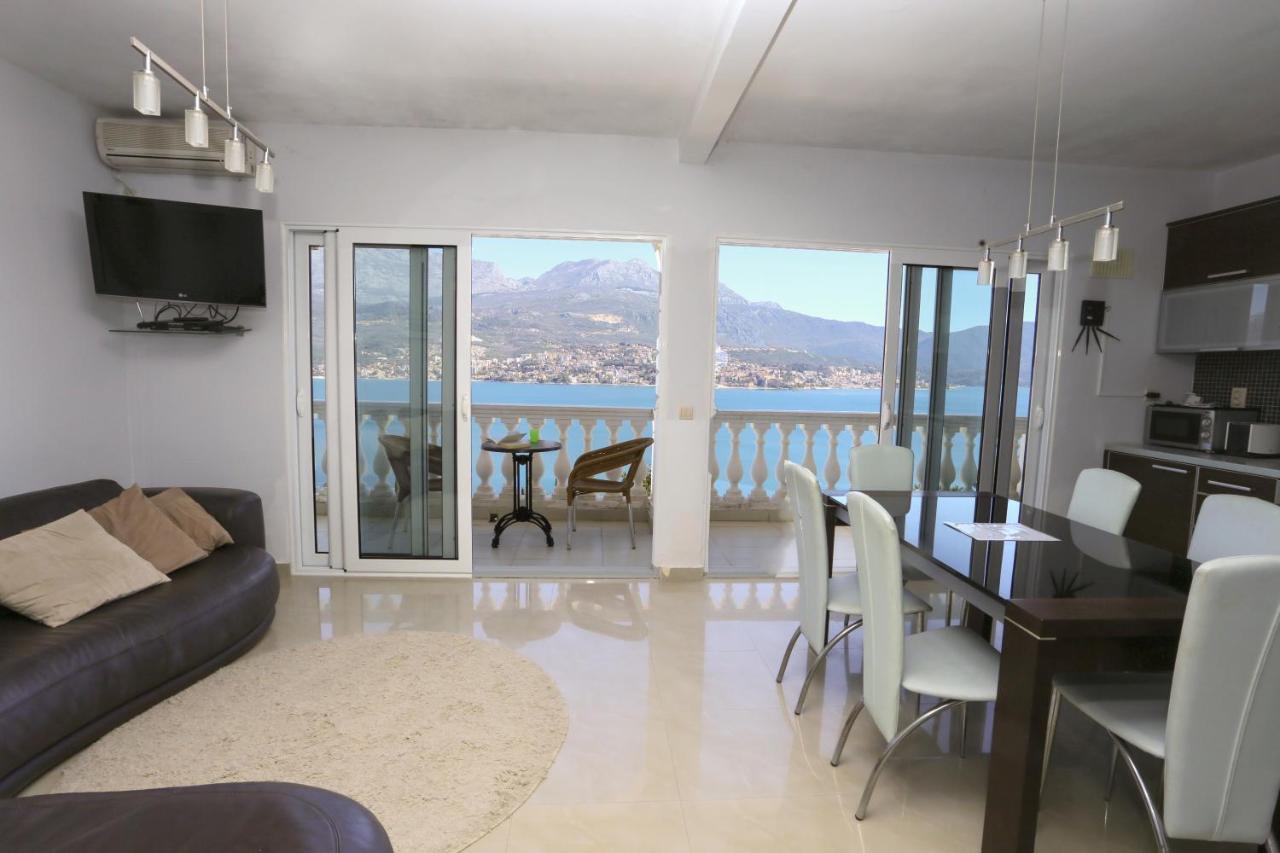 Mountain Bay Views Apartments Njivice Eksteriør bilde